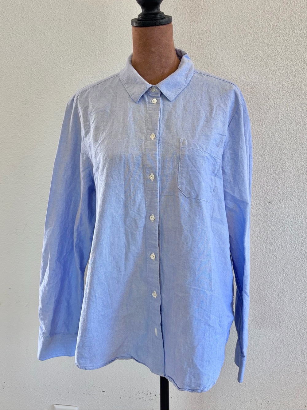 Sezane Cotton Light Blue Long-Sleeve Button-Down Shirt